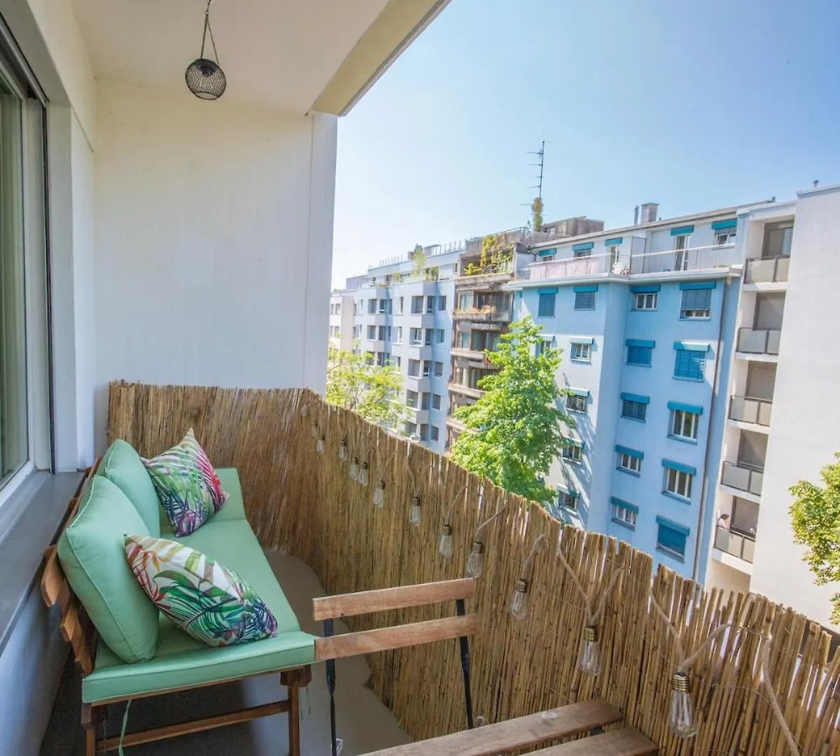 Special Cuatro Picasso Apartment Basel, Bahnhof Grossbasel 10-Star  巴塞尔