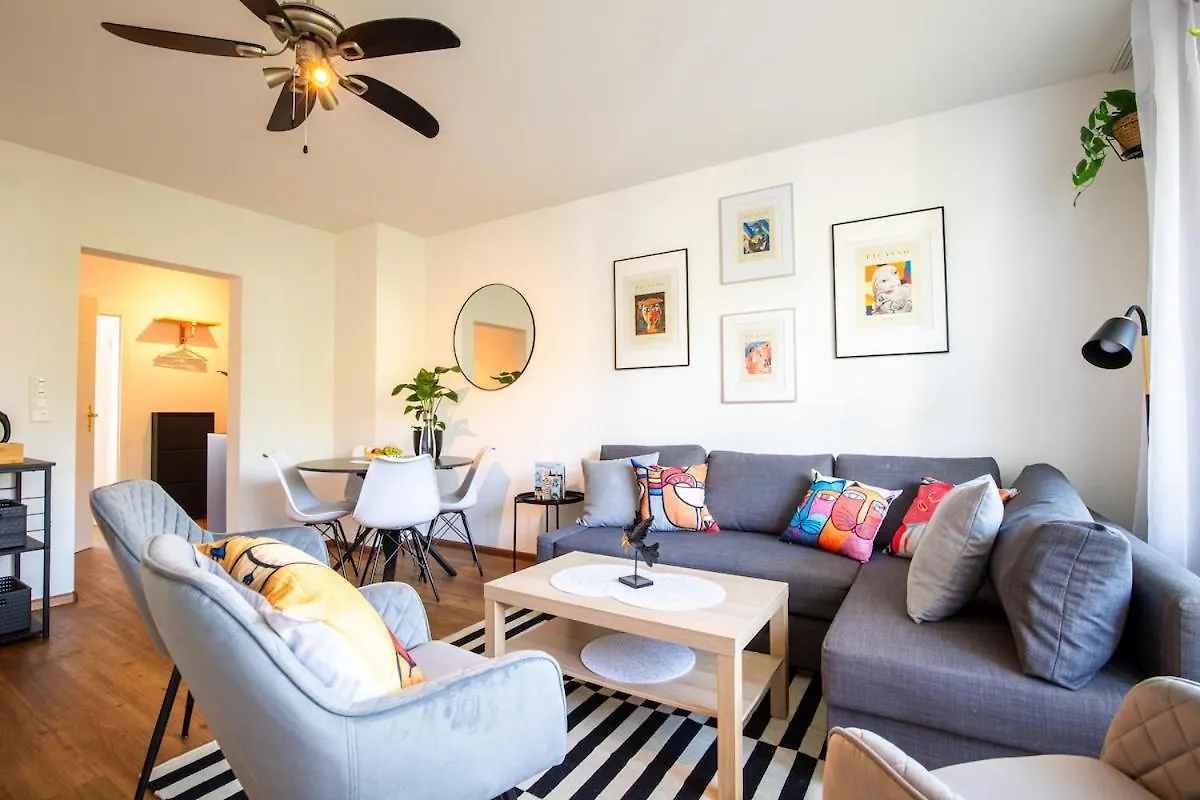 Special Cuatro Picasso Apartment Basel, Bahnhof Grossbasel 10-Star 巴塞尔