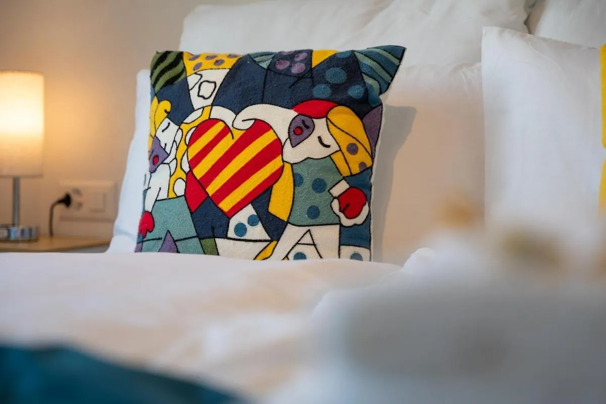 Special Cuatro Picasso Apartment Basel, Bahnhof Grossbasel 10-Star  巴塞尔