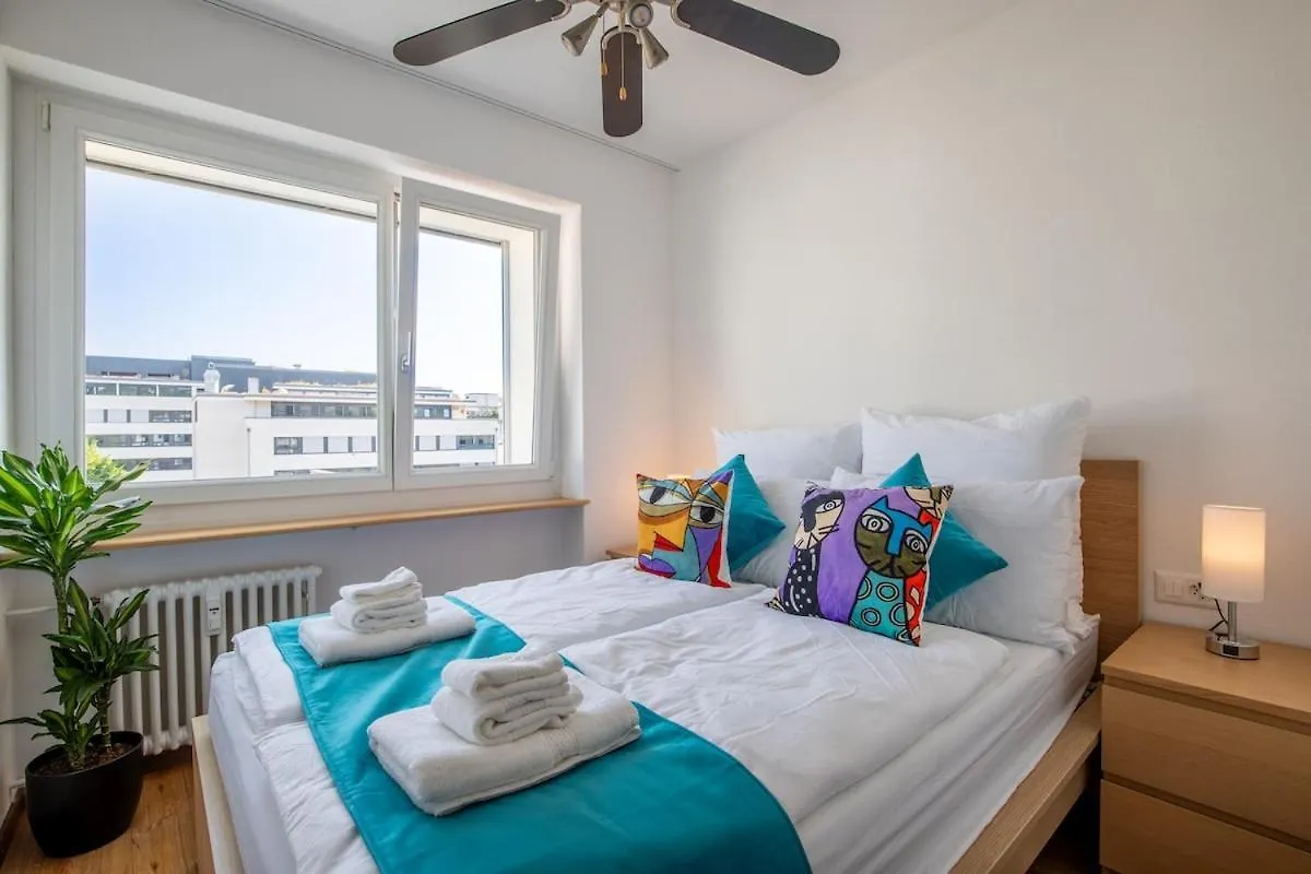 Special Cuatro Picasso Apartment Basel, Bahnhof Grossbasel 10-Star 巴塞尔
