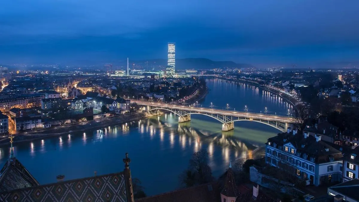Special Cuatro Picasso Apartment Basel, Bahnhof Grossbasel 10-Star