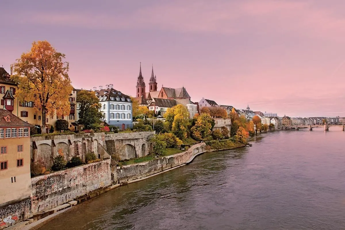 Special Cuatro Picasso Apartment Basel, Bahnhof Grossbasel 10-Star 瑞士