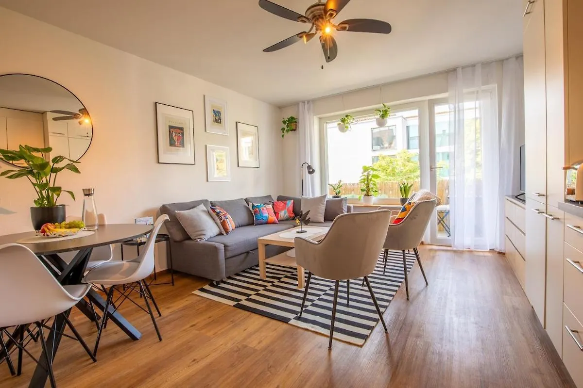 Special Cuatro Picasso Apartment Basel, Bahnhof Grossbasel 10-Star