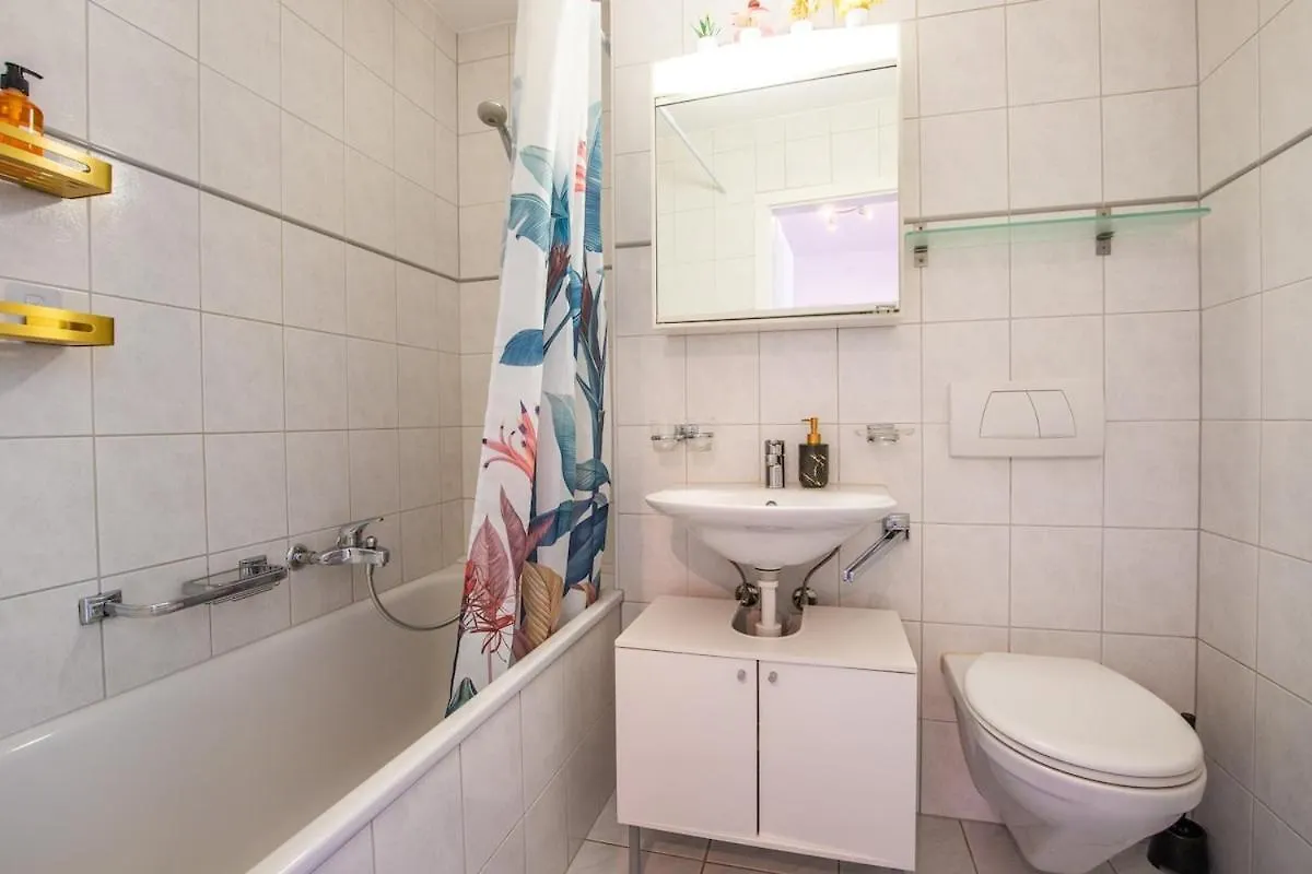 Special Cuatro Picasso Apartment Basel, Bahnhof Grossbasel 10-Star Svájc